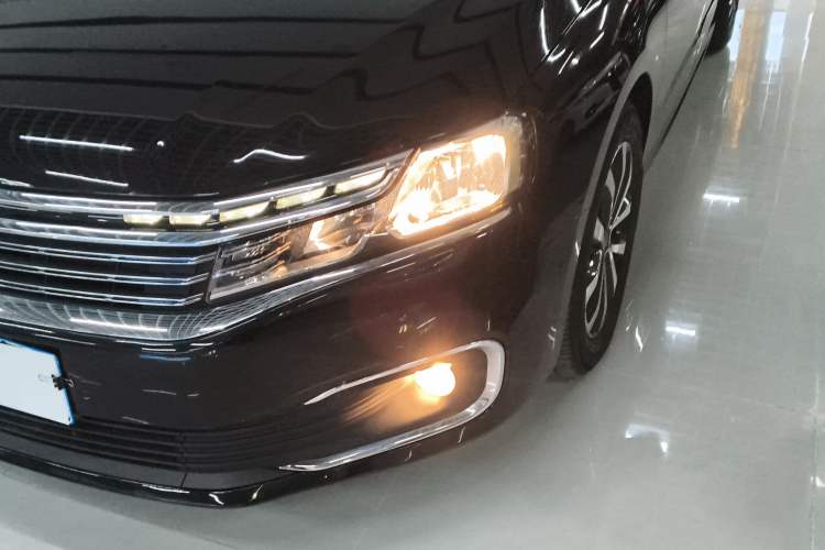 Used Citroen C6 2017 Revised Version 380THP Luxury Edition Left Front Headlight