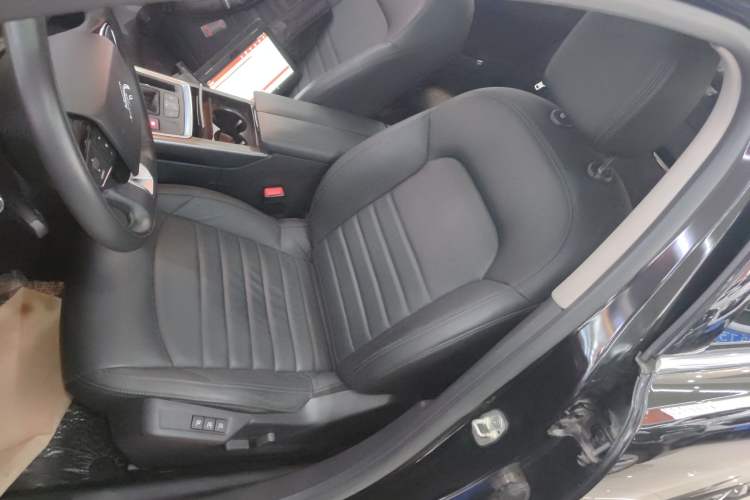 Used Citroen C6 2017 Revised Version 380THP Luxury Edition Left Front Seat