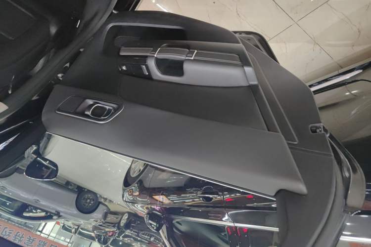 Used Citroen C6 2017 Revised Version 380THP Luxury Edition Left Rear Door Interior