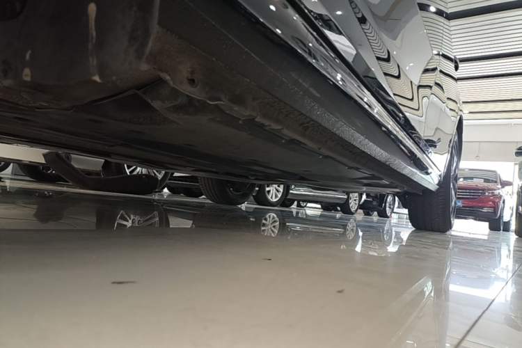 Used Citroen C6 2017 350THP Luxury Model Left Side Sill