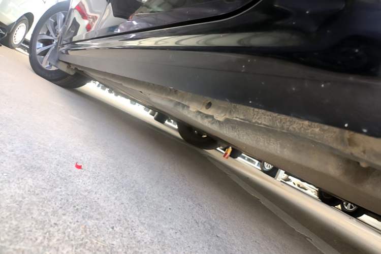 Used Citroen C6 2017 Revised Version 380THP Luxury Edition Left Side Sill
