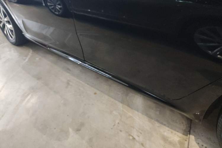 Used Citroen C6 2017 350THP Luxury Model Left Side Sill