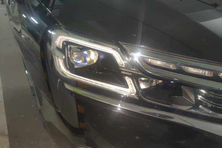 Used Citroen C6 2017 380THP Prestige Model Right Front Headlight