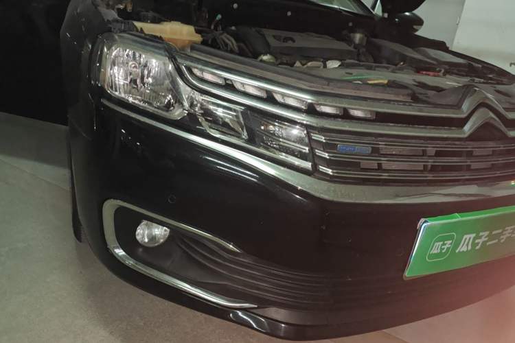 Used Citroen C6 2017 Revised Version 380THP Luxury Edition Right Front Headlight