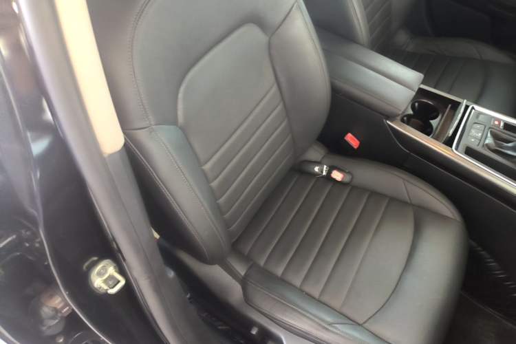 Used Citroen C6 2017 Revised Version 380THP Luxury Edition Right Front Seat