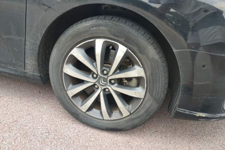 Used Citroen C6 2017 Revised Version 380THP Luxury Edition Right Front Wheel Hub