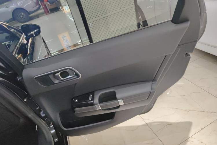 Used Citroen C6 2017 Revised Version 380THP Luxury Edition Right Rear Door Interior
