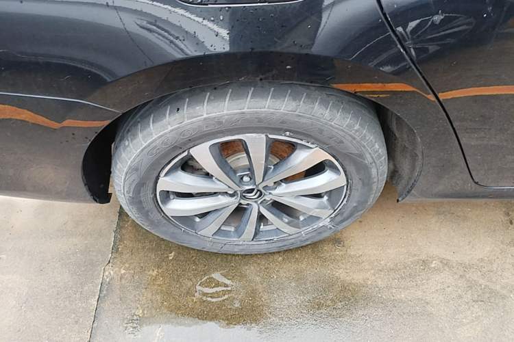 Used Citroen C6 2017 380THP Luxury Version Right Rear Wheel Hub