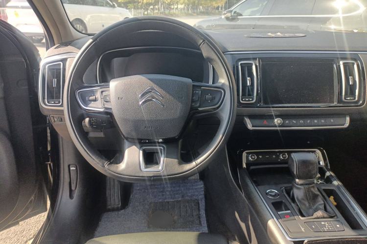Used Citroen C6 2017 380THP Luxury Version Steering Wheel