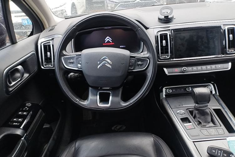 Used Citroen C6 2017 380THP Luxury Version Steering Wheel