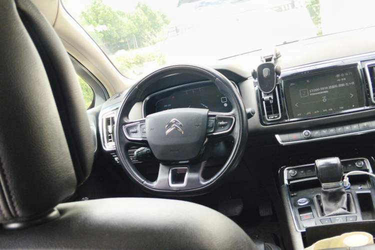 Used Citroen C6 2017 380THP Prestige Model Steering Wheel