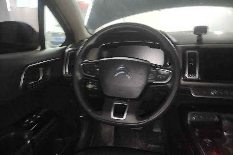 Used Citroen C6 2017 380THP Luxury Version Steering Wheel