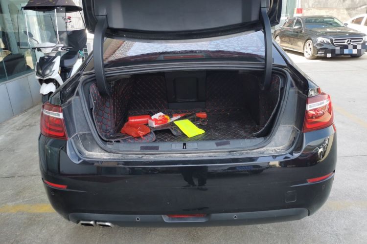 Used Citroen C6 2017 Revised Version 380THP Luxury Edition Trunk