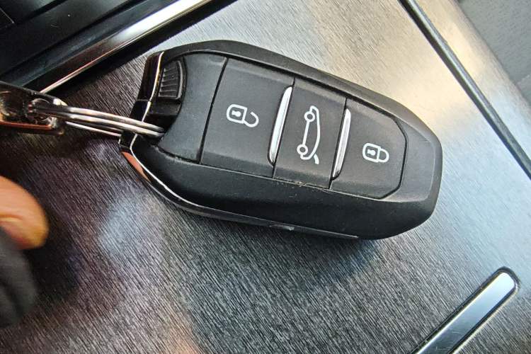 Used Citroen C6 2017 380THP Prestige Model Vehicle Key