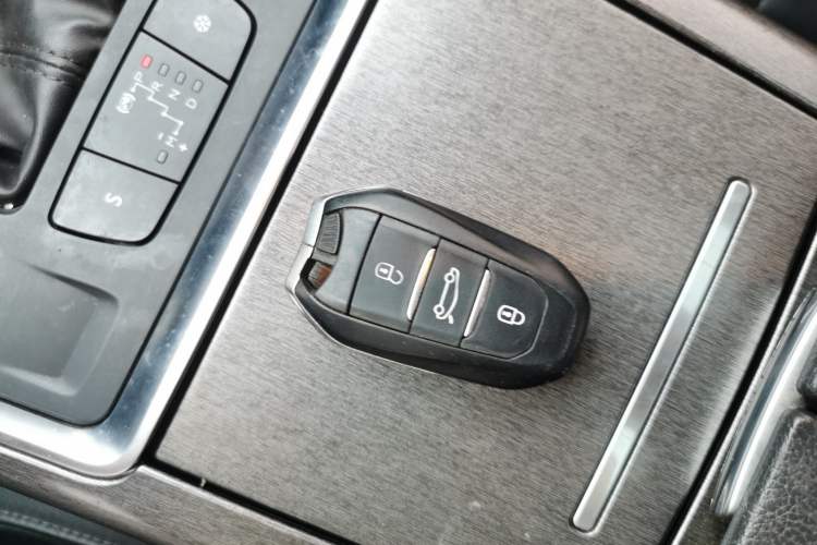 Used Citroen C6 2017 Revised Version 380THP Luxury Edition Vehicle Key