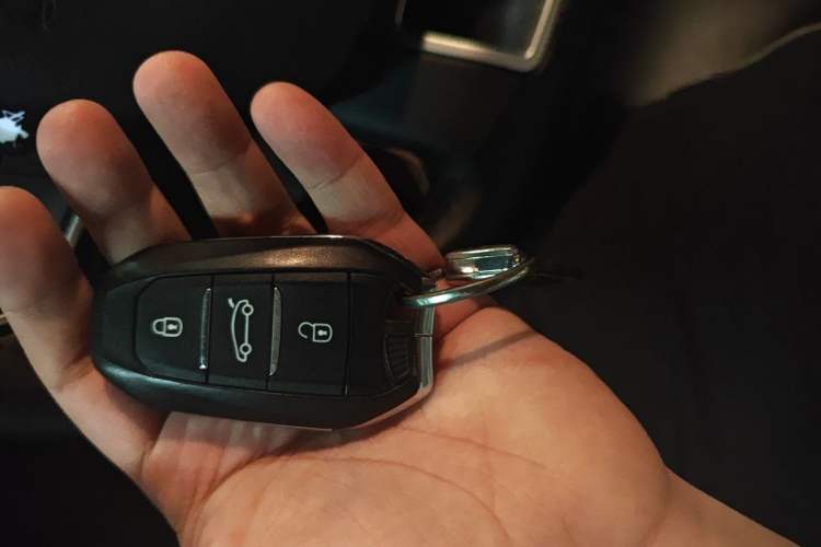 Used Citroen C6 2017 Revised Version 380THP Luxury Edition Vehicle Key