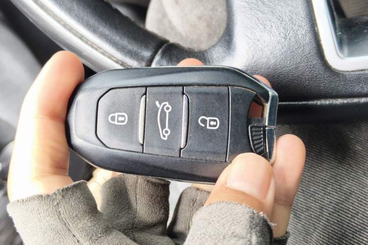 Used Citroen C6 2017 380THP Prestige Model Vehicle Key