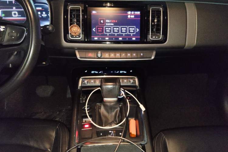 Used Citroen C6 2017 Revised Version 380THP Luxury Edition Audio And AC Panel
