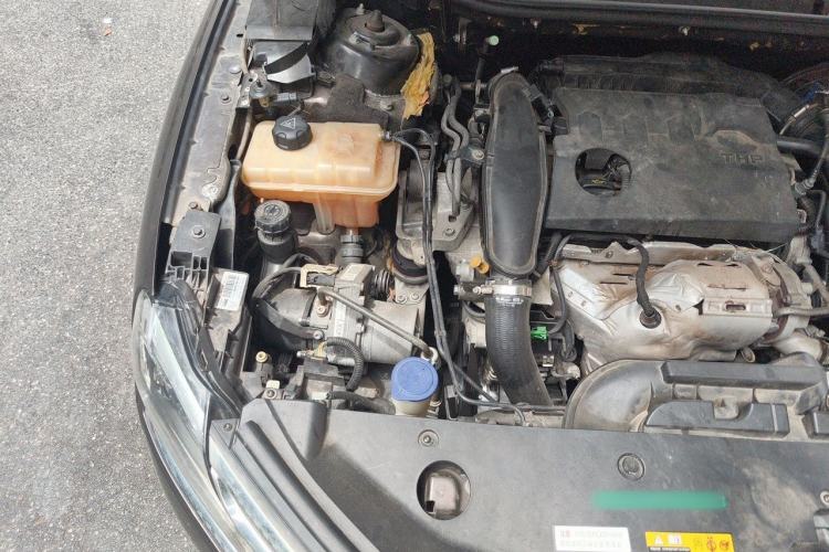 Used Citroen C6 2017 380THP Prestige Model Engine Bay Right