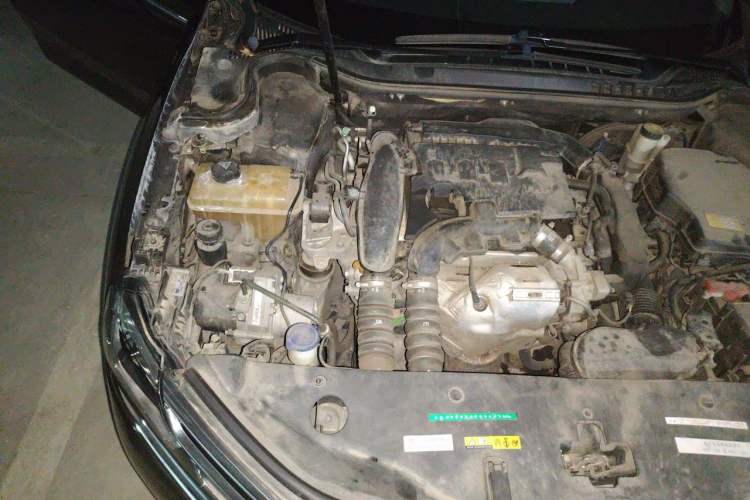 Used Citroen C6 2017 350THP Luxury Model Engine Bay Right