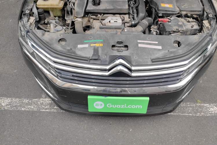 Used Citroen C6 2017 380THP Luxury Version Engine Bay