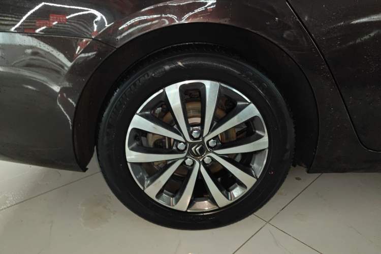Used Citroen C6 2017 380THP Luxury Version Exterior 3