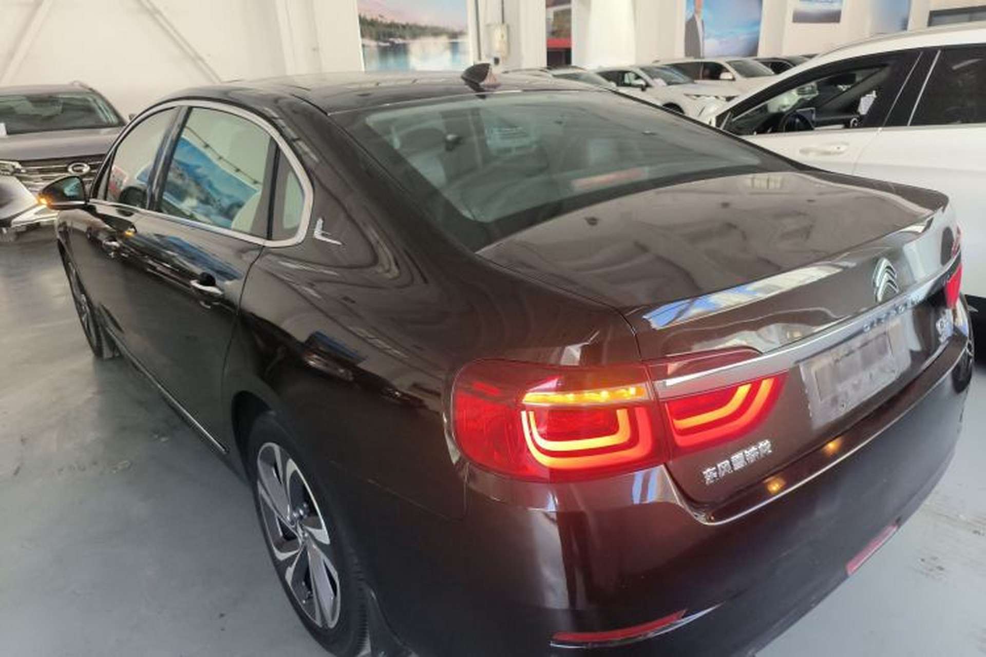 Used Citroen C6 2017 Revised Version 380THP Luxury Edition Exterior 3