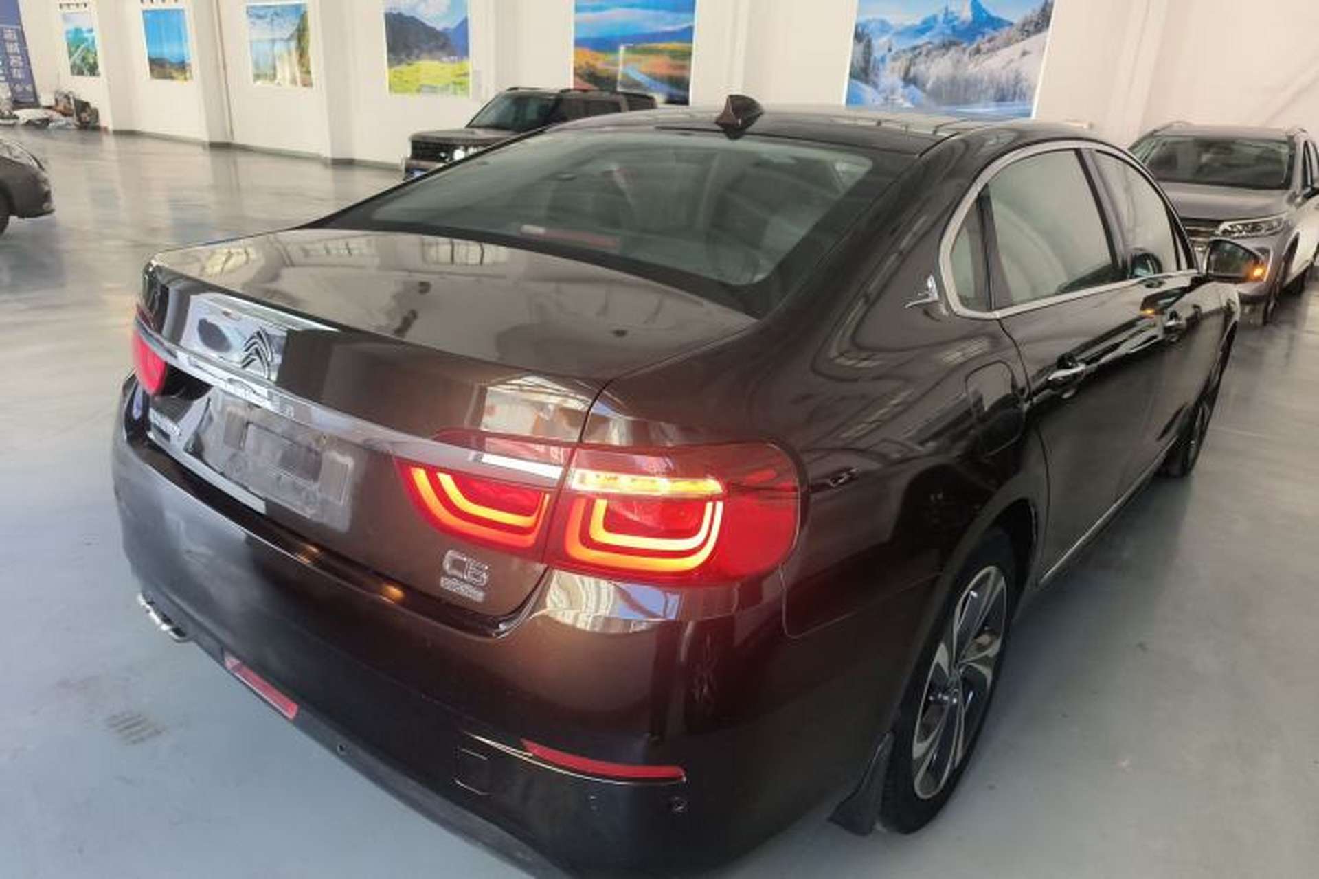Used Citroen C6 2017 Revised Version 380THP Luxury Edition Exterior 5