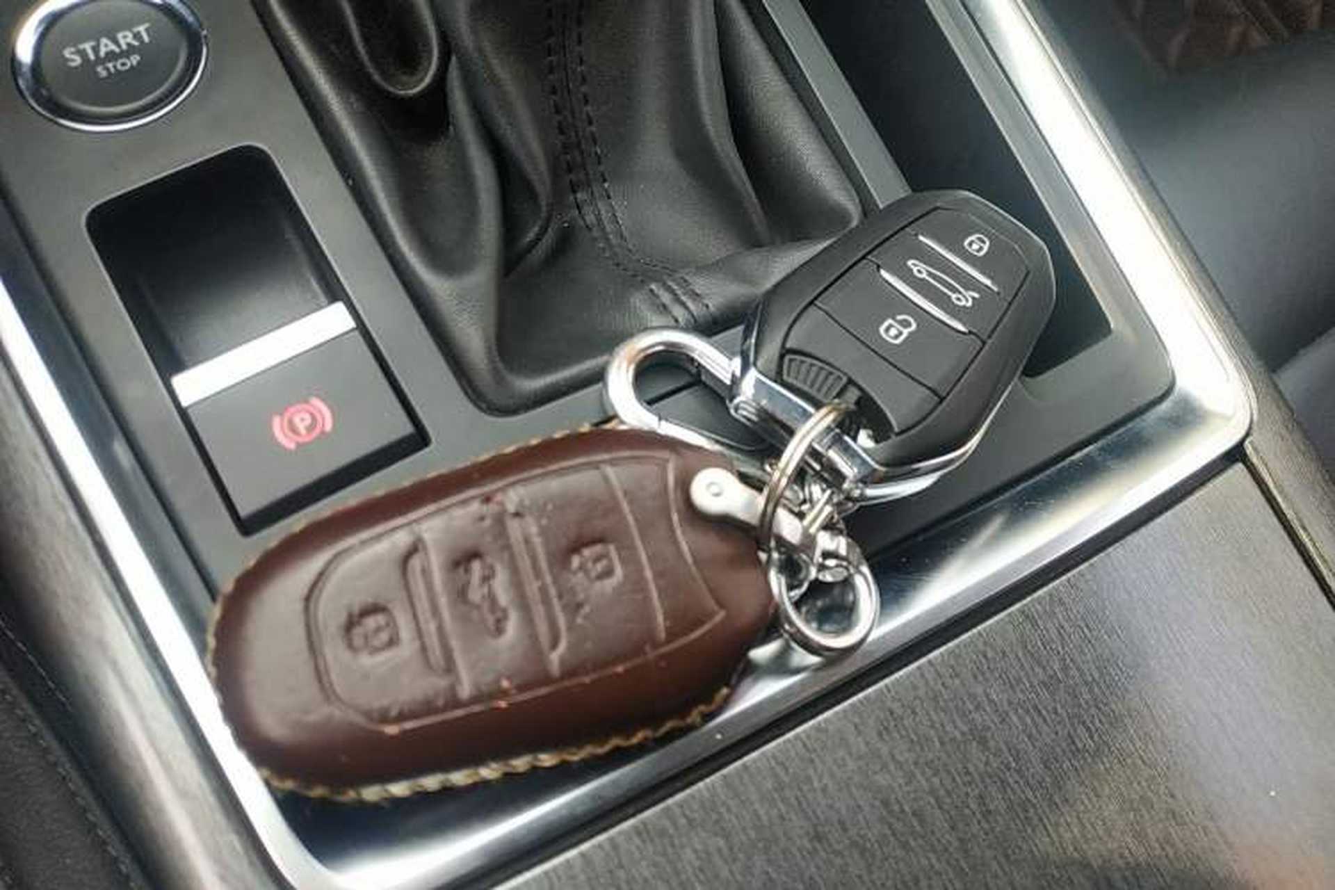Used Citroen C6 2017 Revised Version 380THP Luxury Edition Interior 1