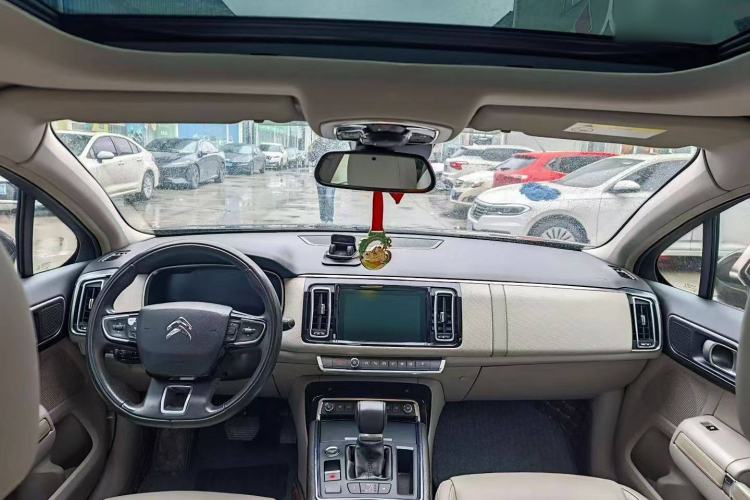 Used Citroen C6 2017 380THP Luxury Version Interior 3