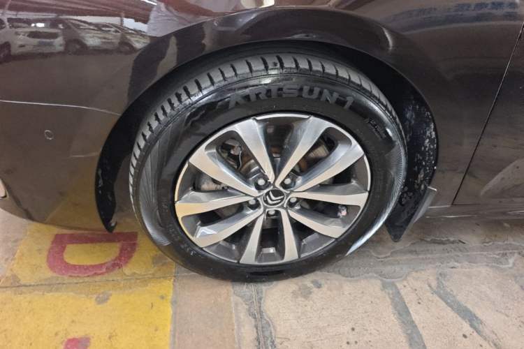 Used Citroen C6 2017 Revised Version 380THP Luxury Edition Left Front Wheel Hub