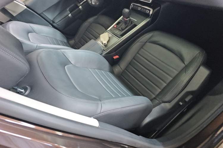 Used Citroen C6 2017 Revised Version 380THP Luxury Edition Right Front Seat