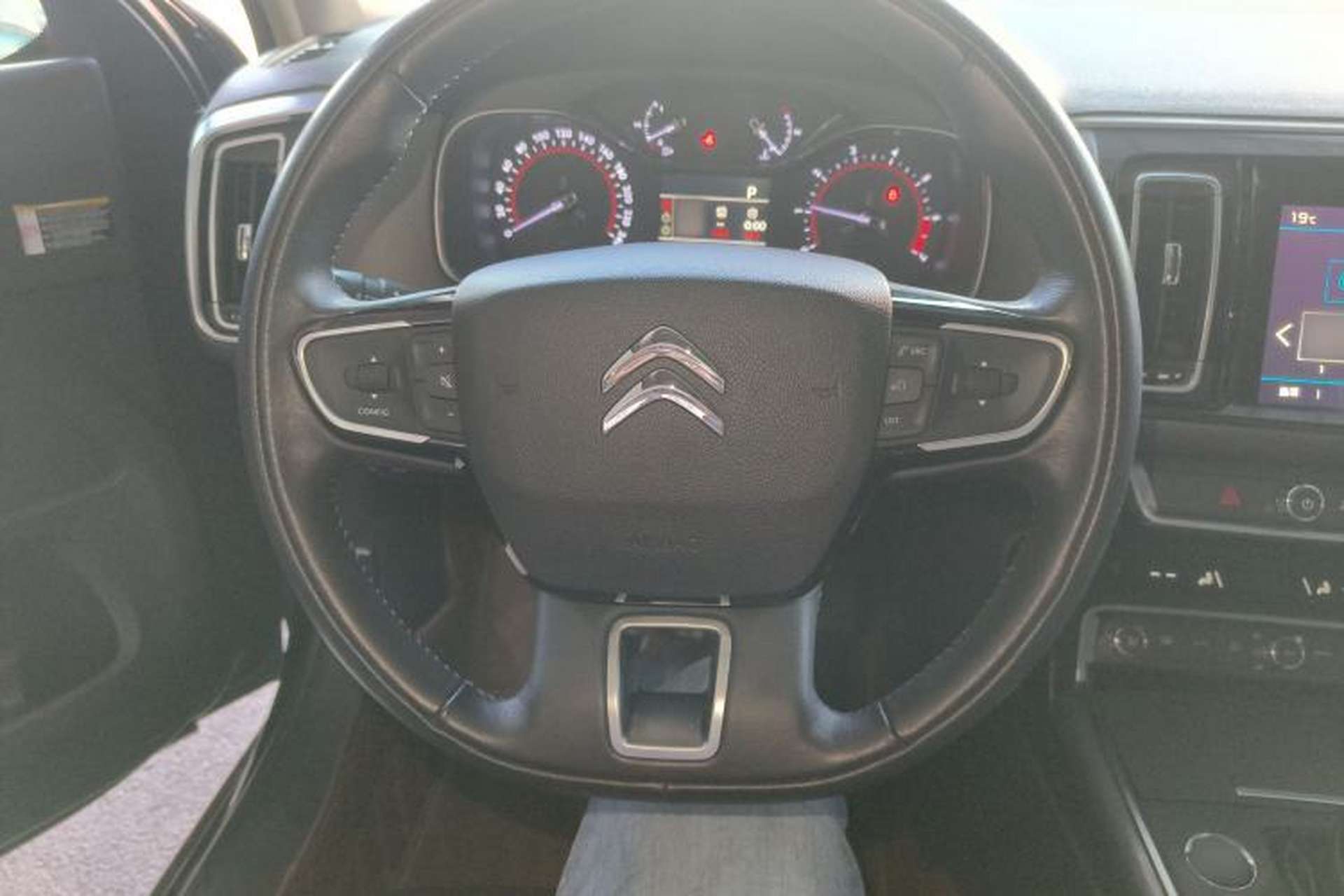 Used Citroen C6 2017 Revised Version 380THP Luxury Edition Steering Wheel