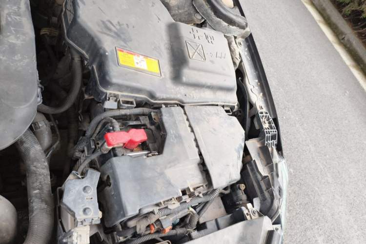 Used Citroen C6 2017 380THP Prestige Model Engine Bay Left