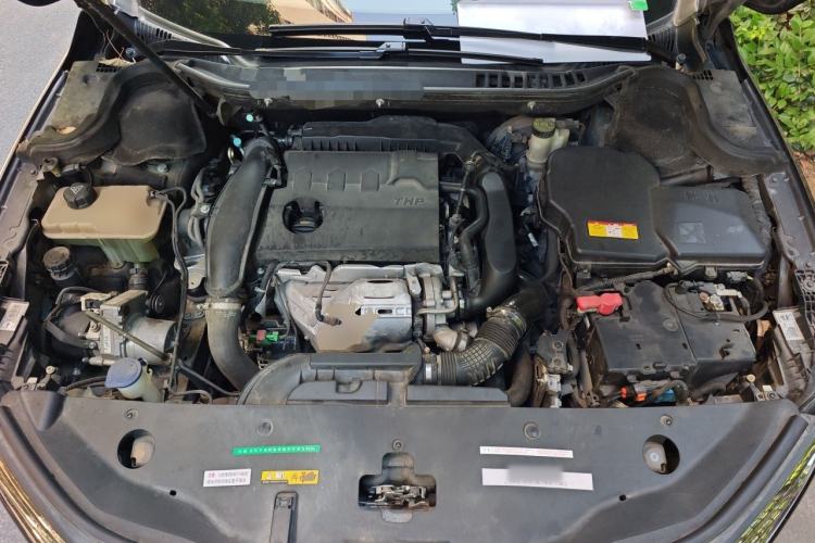 Used Citroen C6 2017 Revised Version 380THP Luxury Edition Engine Bay