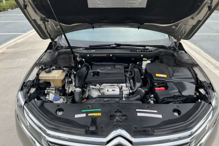 Used Citroen C6 2017 Revised Version 380THP Luxury Edition Exterior 7