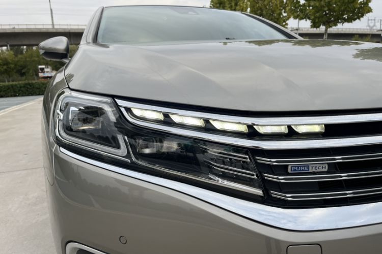 Used Citroen C6 2017 Revised Version 380THP Luxury Edition Exterior 8