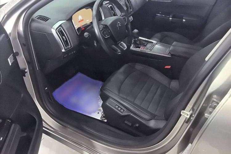Used Citroen C6 2017 380THP Prestige Model Interior 3