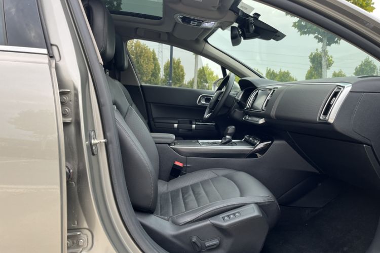 Used Citroen C6 2017 Revised Version 380THP Luxury Edition Interior 5