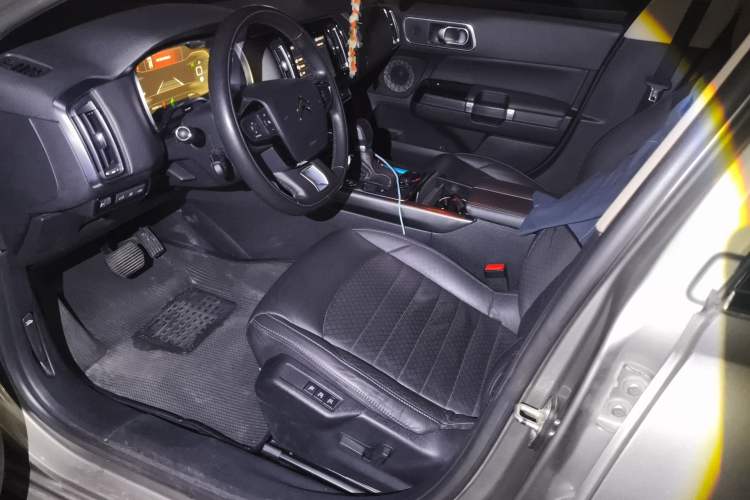Used Citroen C6 2017 Revised Version 380THP Luxury Edition Left Front Seat