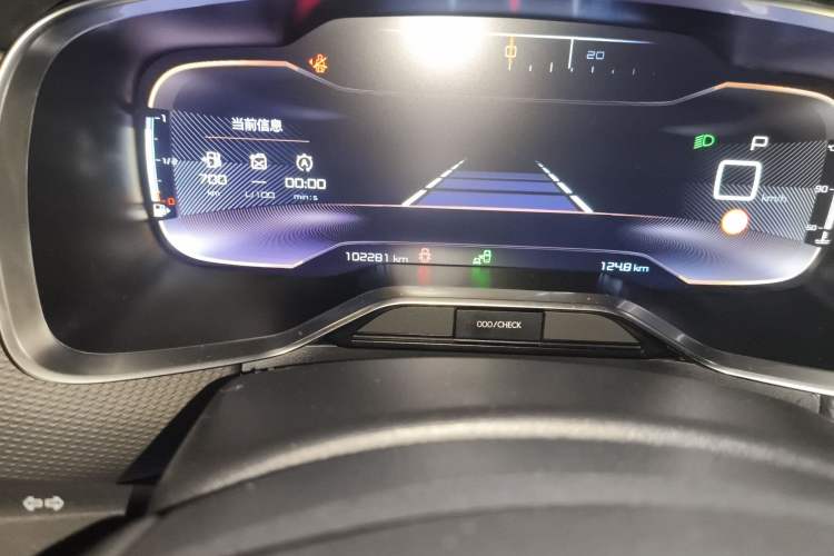 Used Citroen C6 2017 Revised Version 380THP Luxury Edition Odometer Close Up