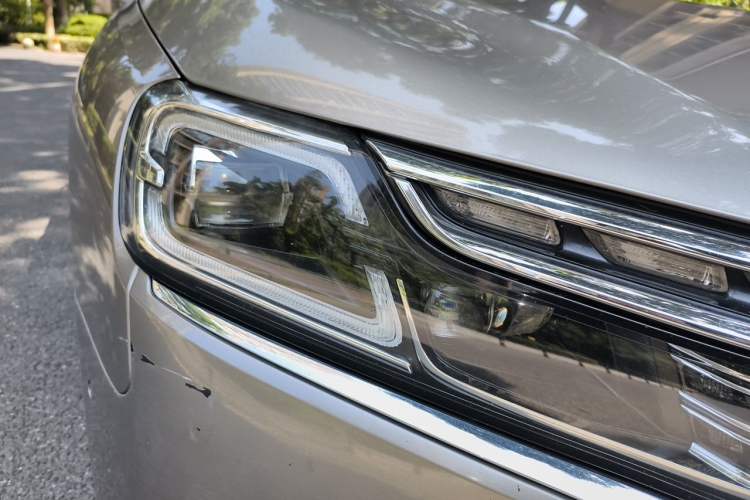 Used Citroen C6 2017 380THP Prestige Model Right Front Headlight