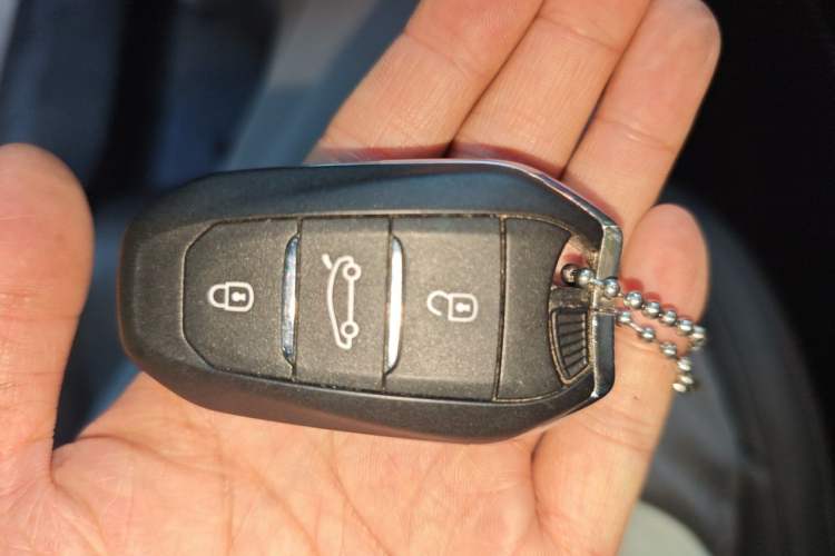 Used Citroen C6 2017 Revised Version 380THP Luxury Edition Vehicle Key
