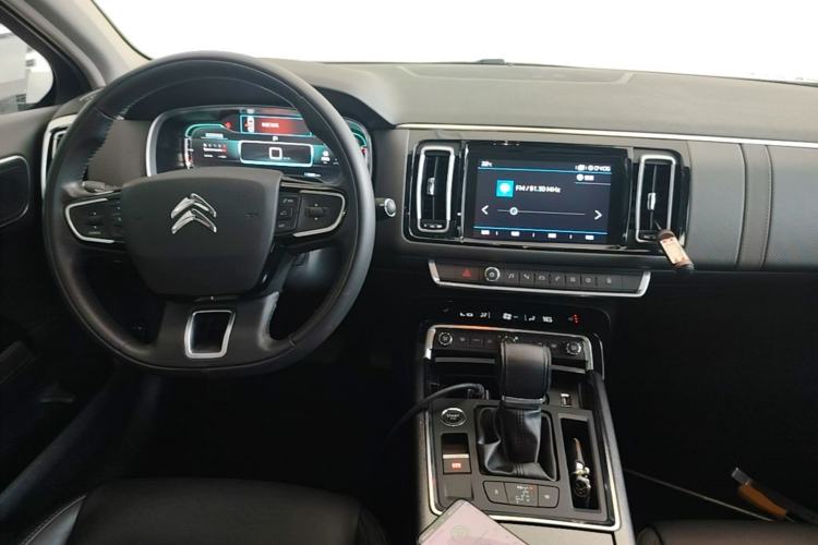 Used Citroen C6 2017 Revised Version 380THP Luxury Edition Center Console