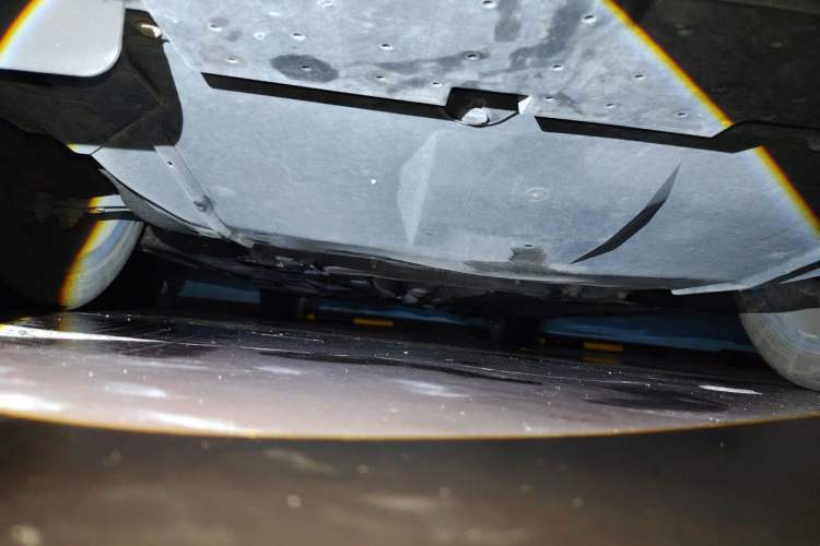 Used Citroen C6 2017 380THP Flagship Edition Chassis Front