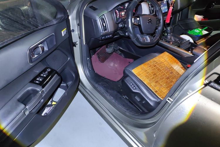 Used Citroen C6 2017 Revised 350THP Luxury Version Driver Seat