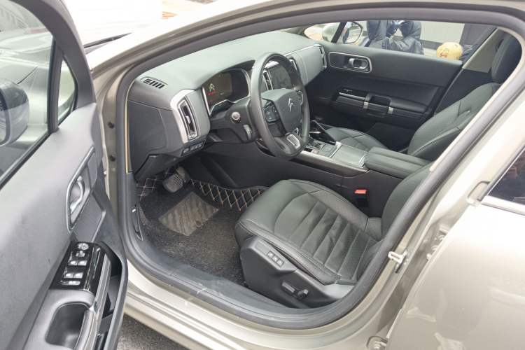 Used Citroen C6 2017 Revised Version 380THP Luxury Edition Driver Seat