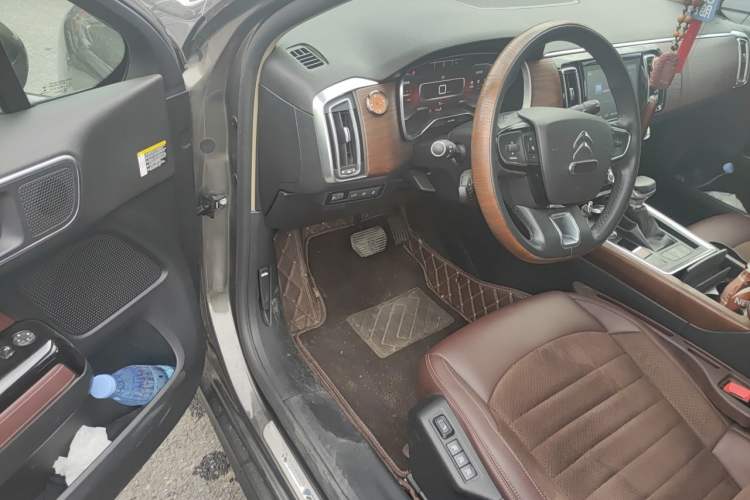 Used Citroen C6 2017 Revised Version 380THP Luxury Edition Driver Seat