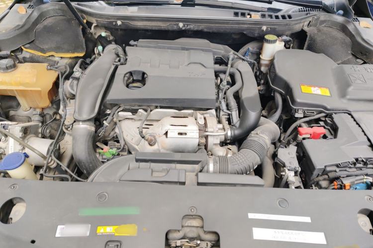 Used Citroen C6 2017 380THP Prestige Model Engine Bay