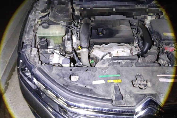 Used Citroen C6 2017 380THP Luxury Version Engine Bay Right